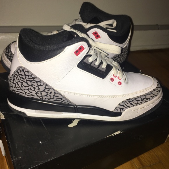 Air Jordan 3 Retros - Picture 1 of 1